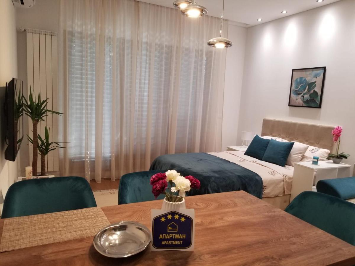 Azura Residence - New Luxury Apartment เบลเกรด ภายนอก รูปภาพ