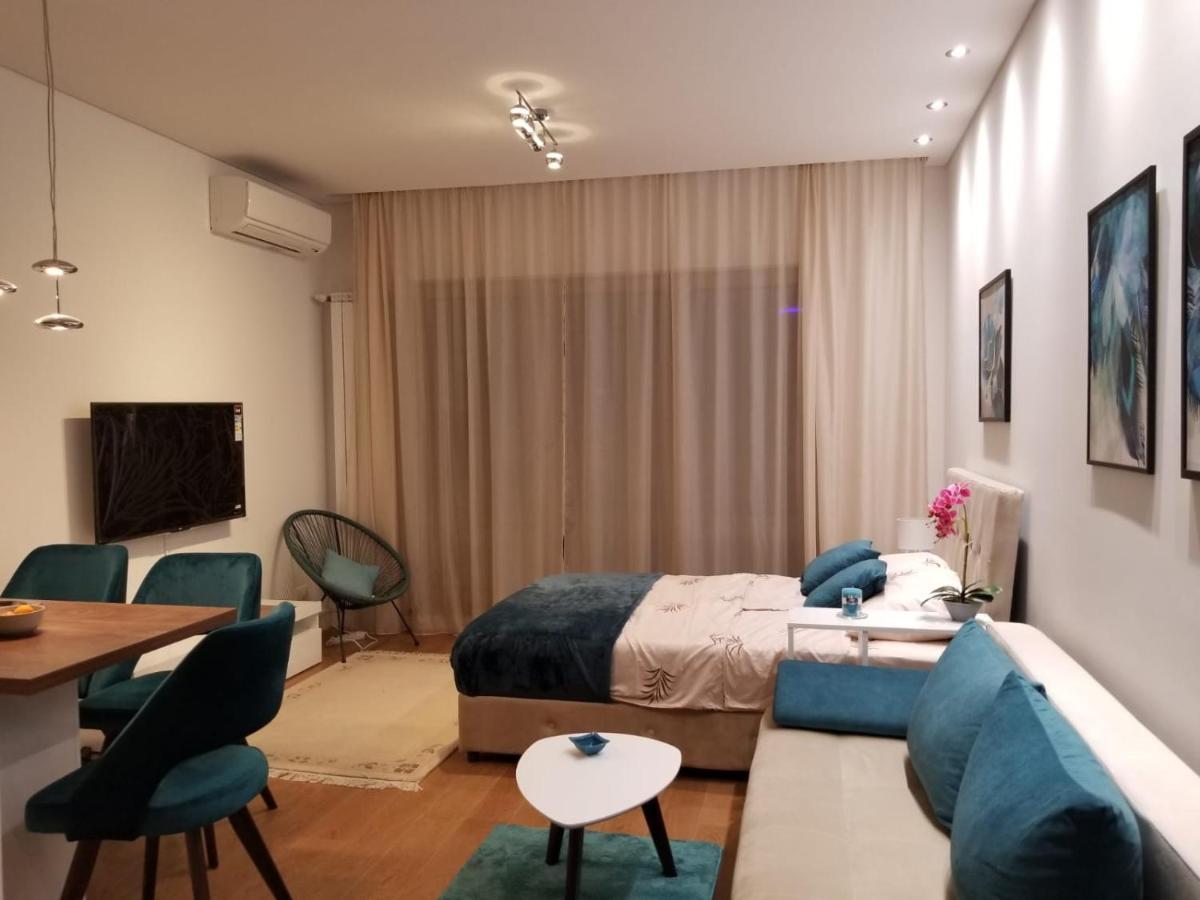 Azura Residence - New Luxury Apartment เบลเกรด ภายนอก รูปภาพ