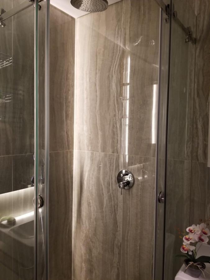 Azura Residence - New Luxury Apartment เบลเกรด ภายนอก รูปภาพ