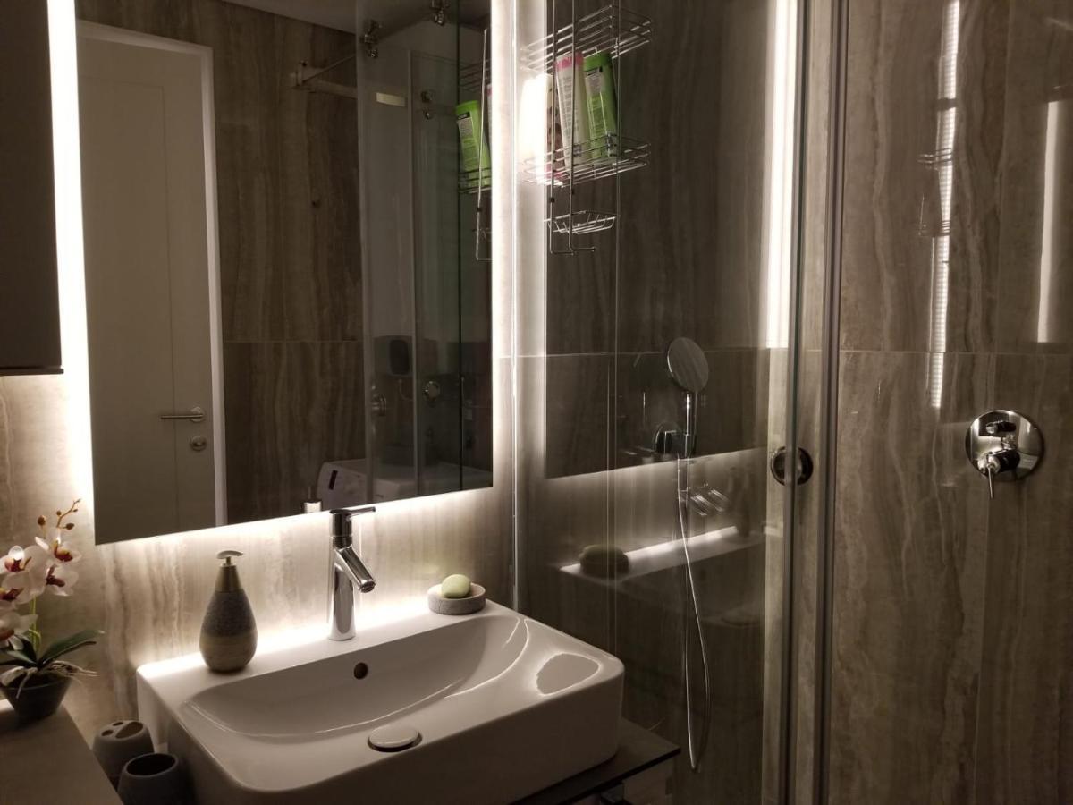 Azura Residence - New Luxury Apartment เบลเกรด ภายนอก รูปภาพ